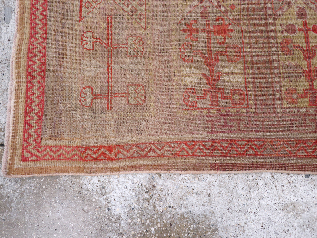 Vintage East Turkestan Khotan Saph Runner, No.17646 - Galerie Shabab