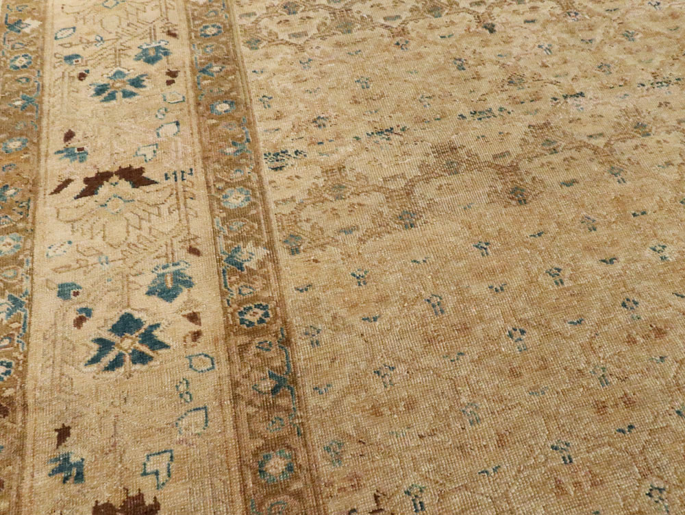 Antique Persian Tabriz Rug, No.17653 - Galerie Shabab