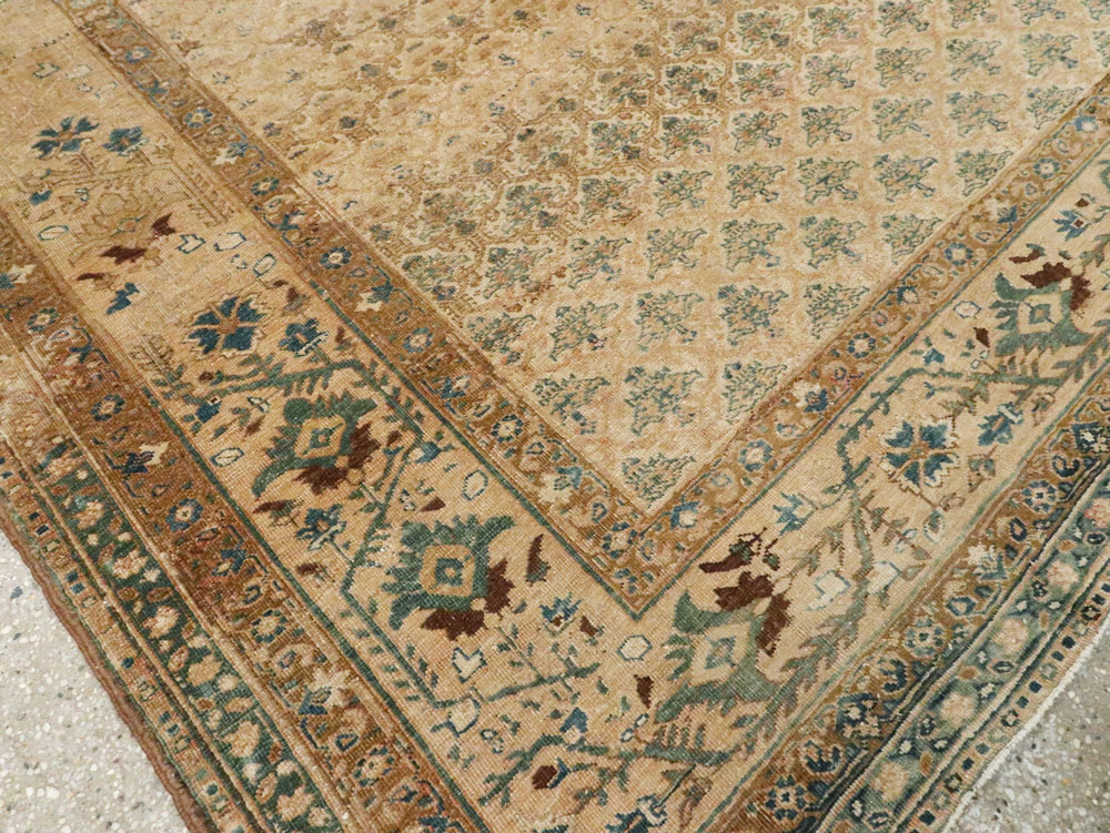 Antique Persian Tabriz Rug, No.17653 - Galerie Shabab