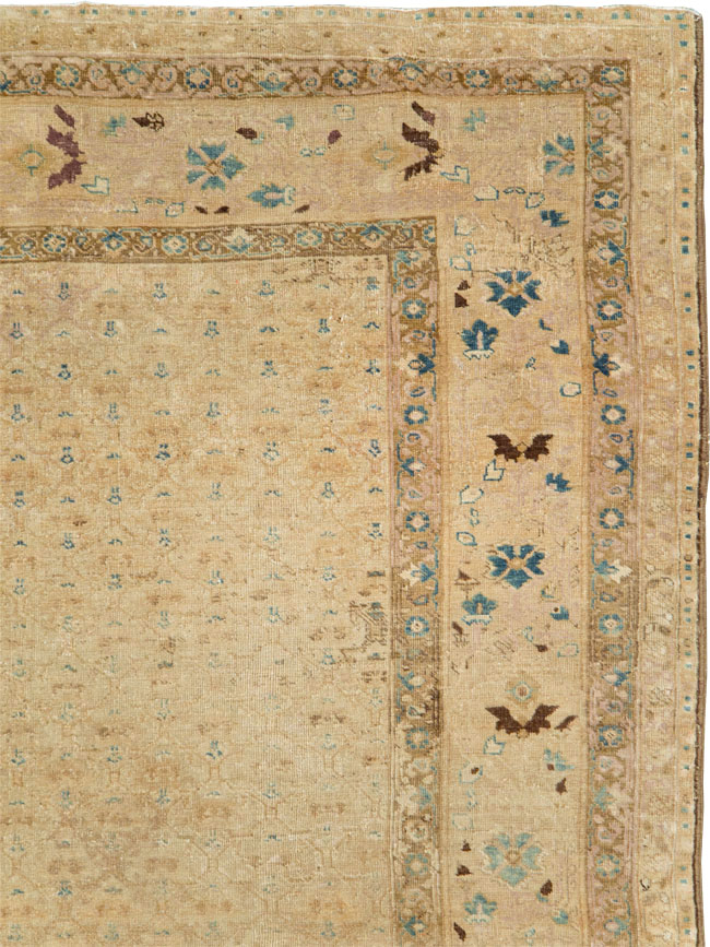 Antique Persian Tabriz Rug, No.17653 - Galerie Shabab