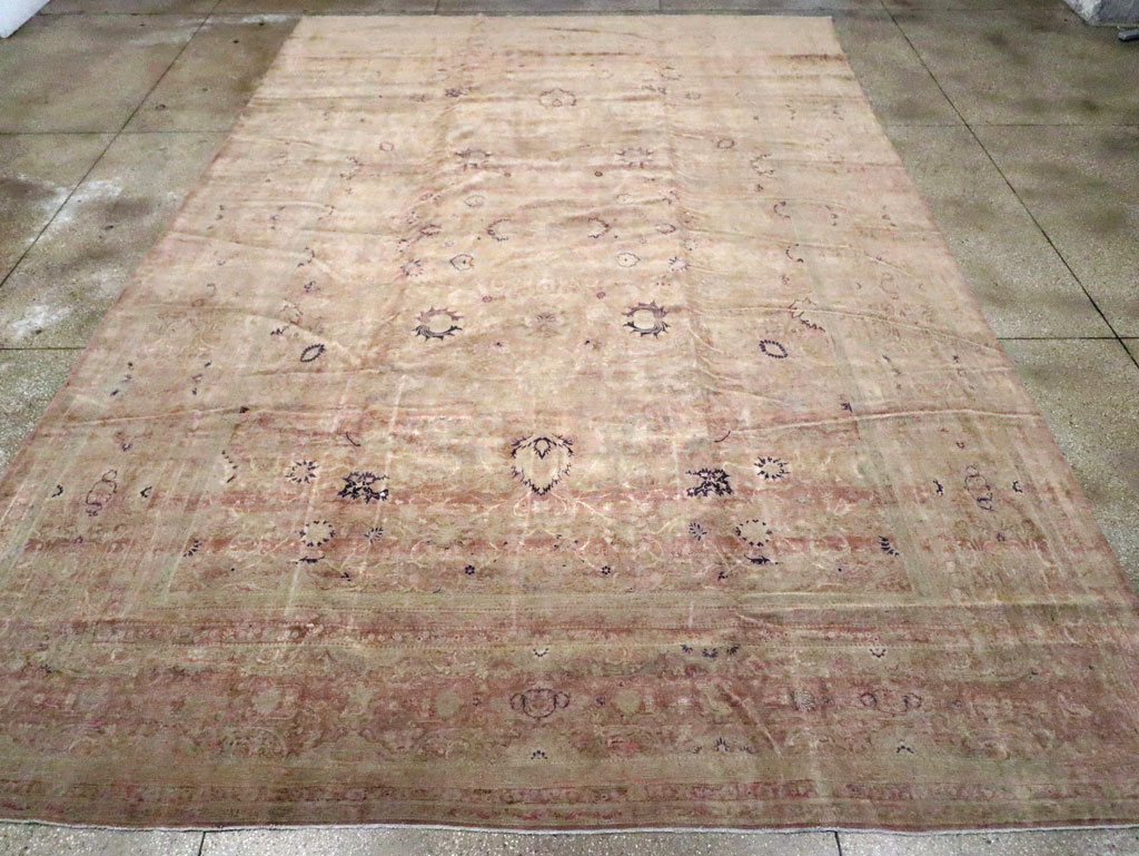 Vintage Turkish Sivas Carpet, No.17654 - Galerie Shabab