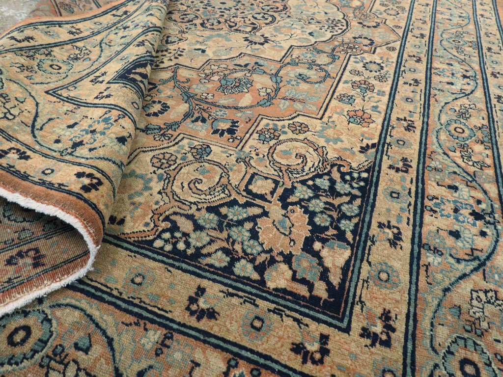 Antique Persian Tabriz Hagi Jalili Rug, No.17655 - Galerie Shabab