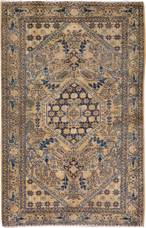 Antique Tabriz Rug, No.17657 - Galerie Shabab