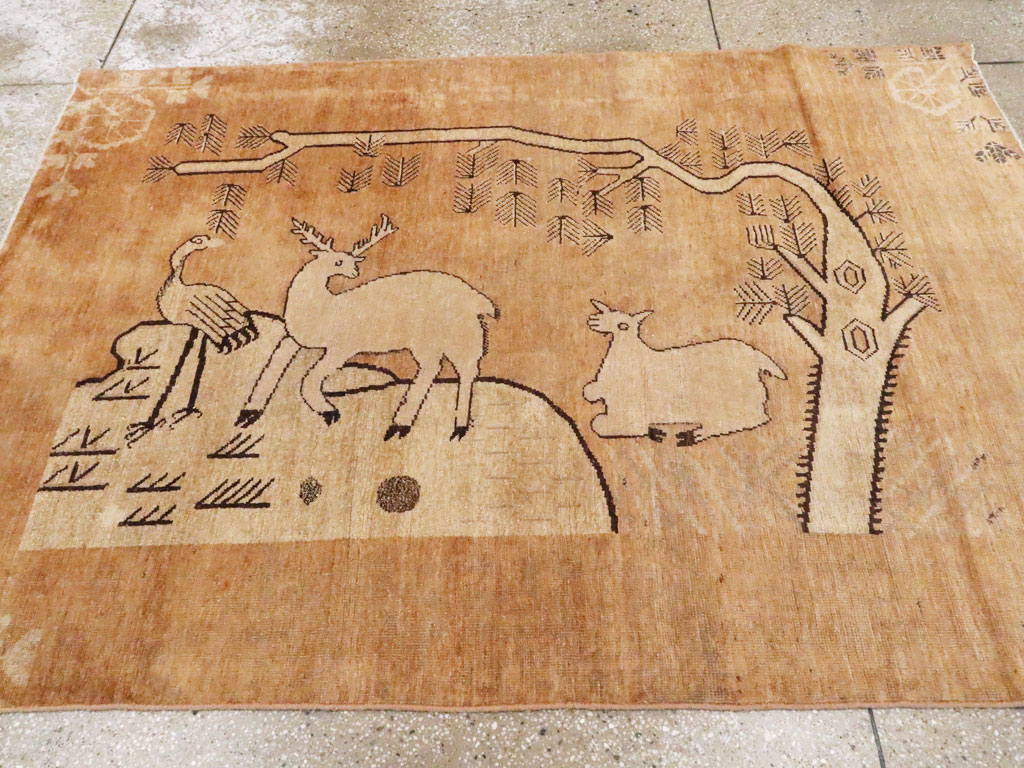 Vintage East Turkestan Khotan Pictorial Rug, No.17658 - Galerie Shabab