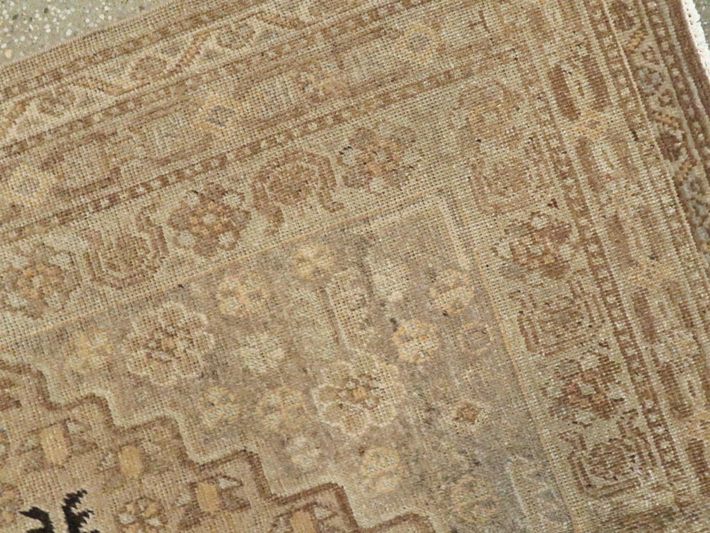 Vintage East Turkestan Khotan Rug, No.17659 - Galerie Shabab