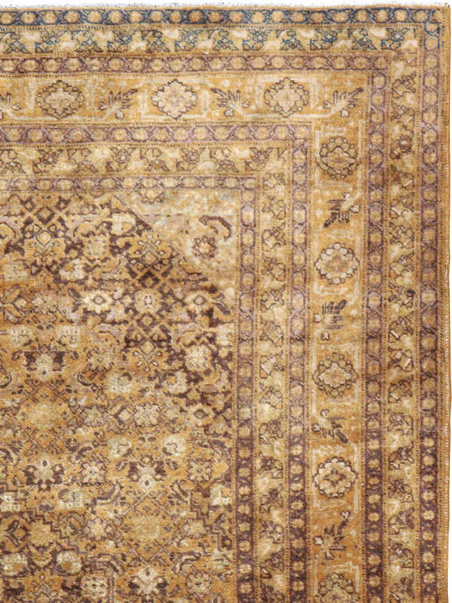 Antique Persian Tabriz Rug, No.17664 - Galerie Shabab