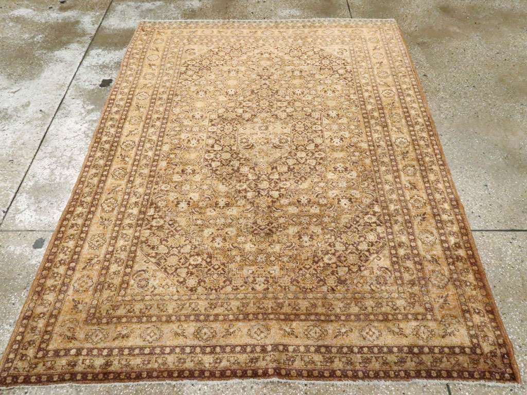 Antique Persian Tabriz Rug, No.17664 - Galerie Shabab
