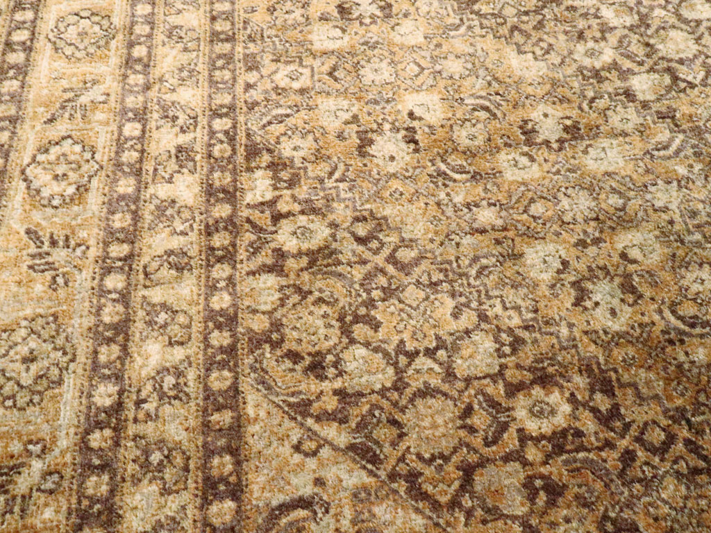 Antique Persian Tabriz Rug, No.17664 - Galerie Shabab