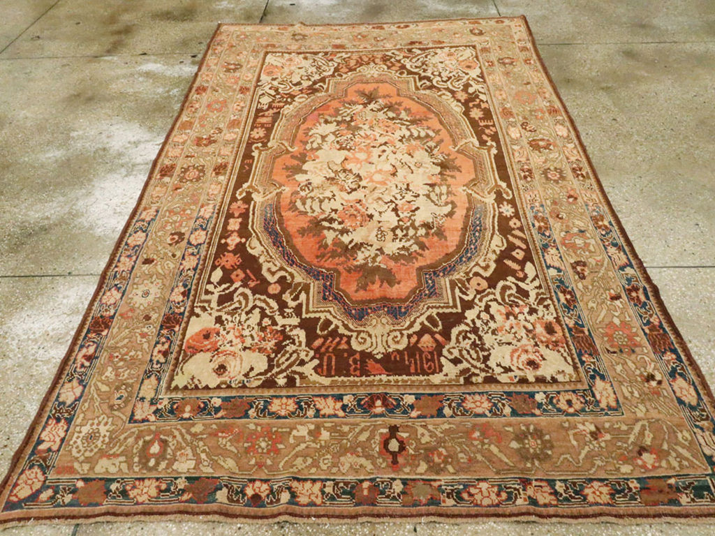 Antique Caucasian Karabagh Rug, No.17669 - Galerie Shabab