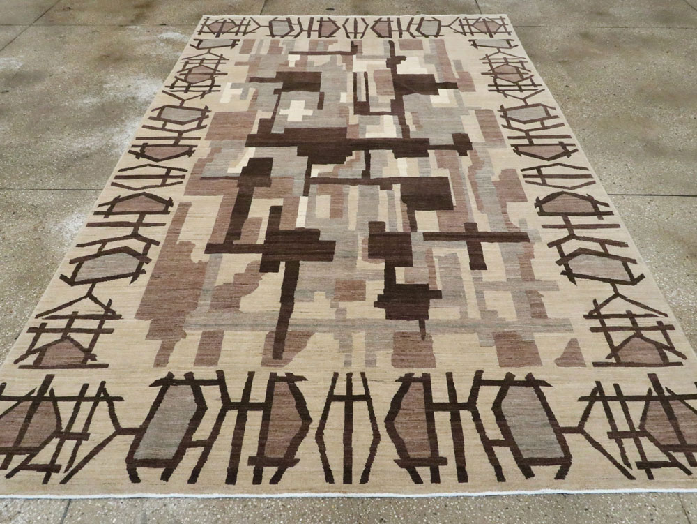 Modernist Persian Tabriz Carpet, No.17696 - Galerie Shabab