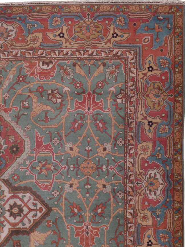 Antique Tabriz Gallery Carpet, No.17709 - Galerie Shabab