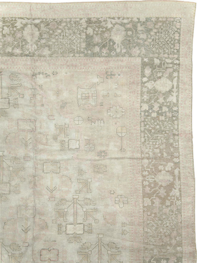 Antique Turkish Oushak Carpet, No.17710 - Galerie Shabab