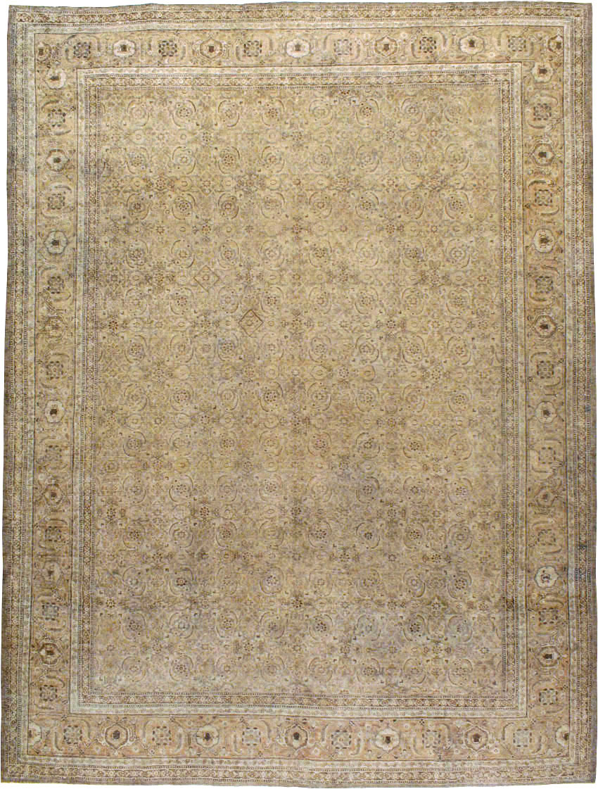 Antique Persian Tabriz Carpet, No.17717 - Galerie Shabab