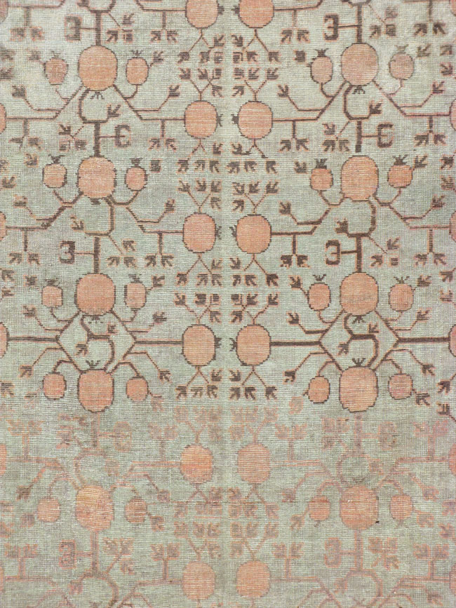 Vintage East Turkestan Khotan Carpet, No.17722 - Galerie Shabab