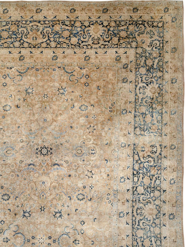Antique Persian Lavar Kerman Large Oversize Carpet, No.17728 - Galerie Shabab