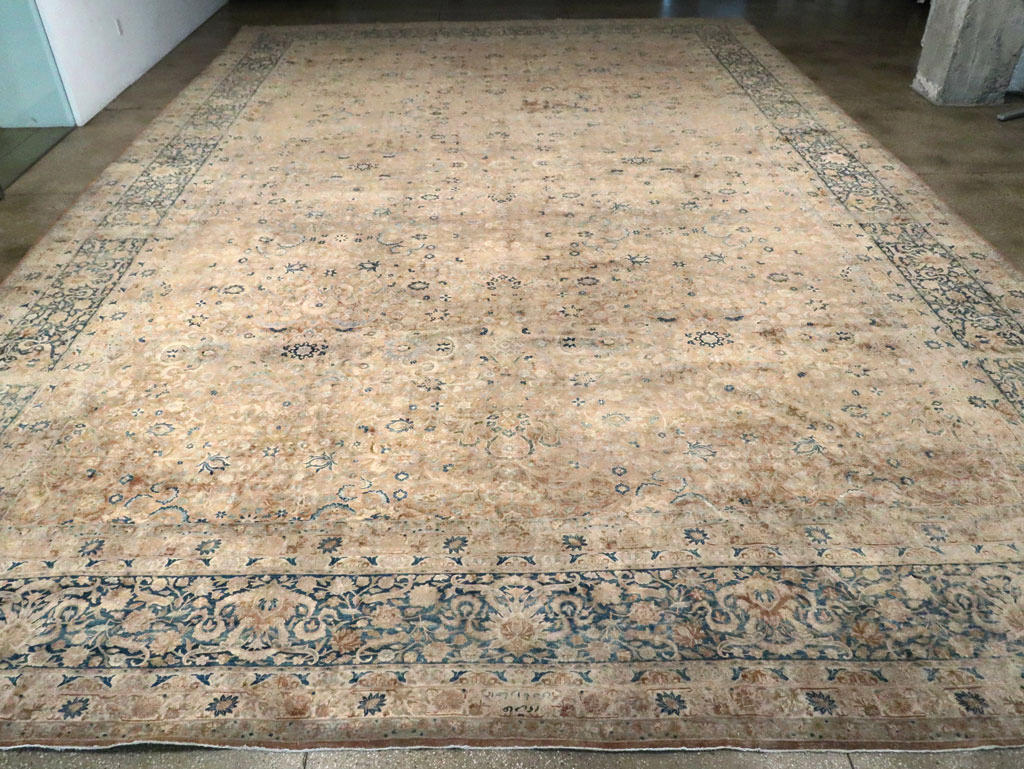 Antique Persian Lavar Kerman Large Oversize Carpet, No.17728 - Galerie Shabab