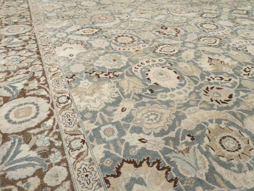 Antique Persian Tabriz Carpet, No.17733 - Galerie Shabab