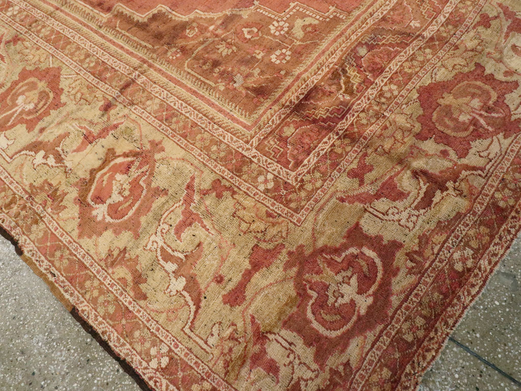 Antique Turkish Oushak Carpet, No.17739 - Galerie Shabab
