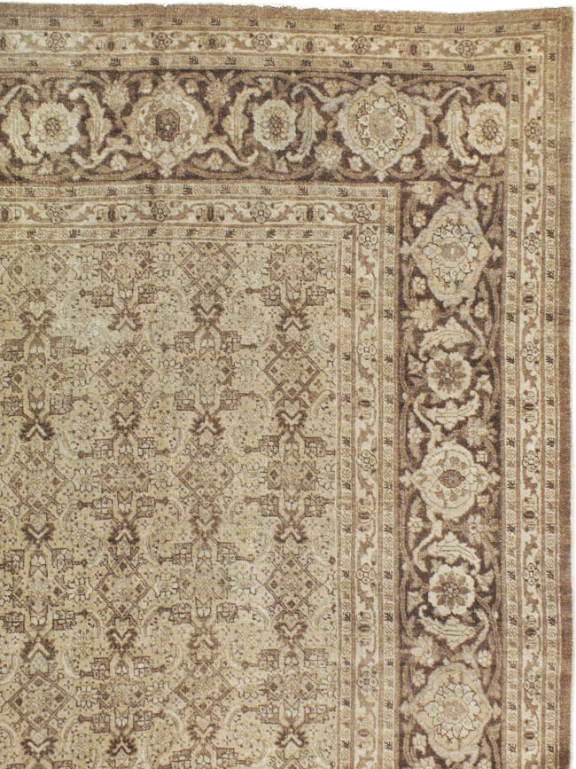 Antique Persian Tabriz Carpet, No.17745 - Galerie Shabab