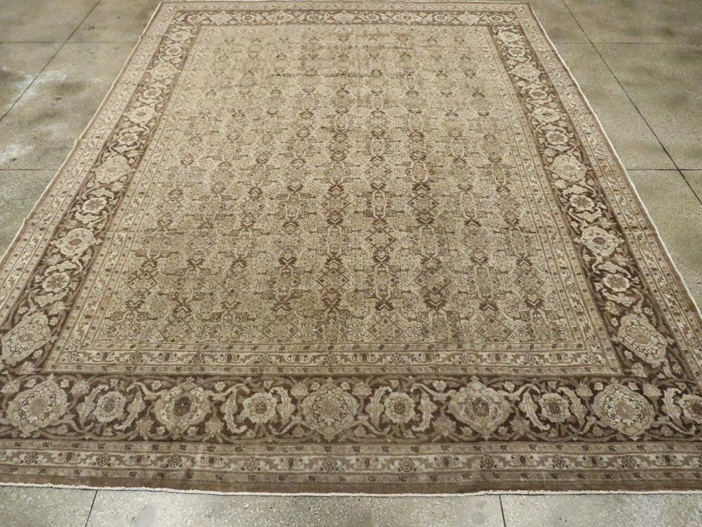 Antique Persian Tabriz Carpet, No.17745 - Galerie Shabab