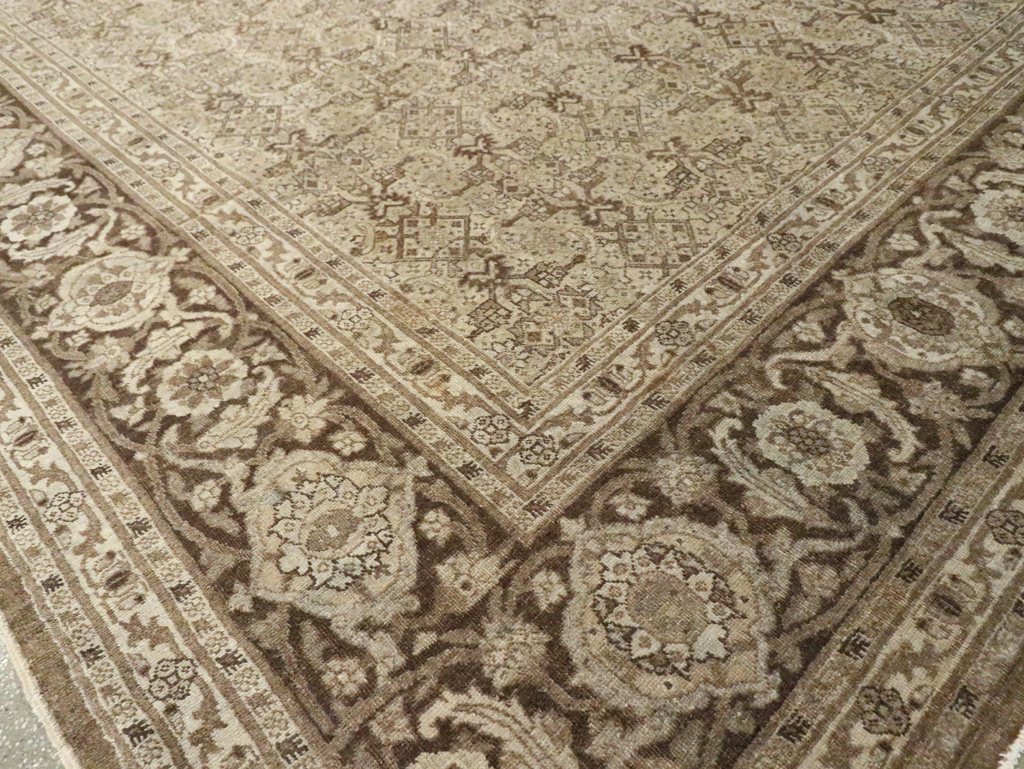 Antique Persian Tabriz Carpet, No.17745 - Galerie Shabab