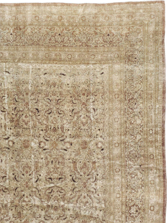 Antique Persian Mashad Carpet, No.17746 - Galerie Shabab
