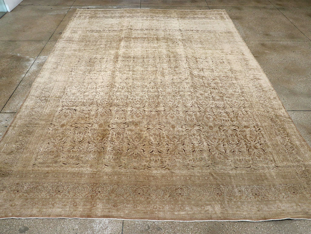 Antique Persian Mashad Carpet, No.17746 - Galerie Shabab