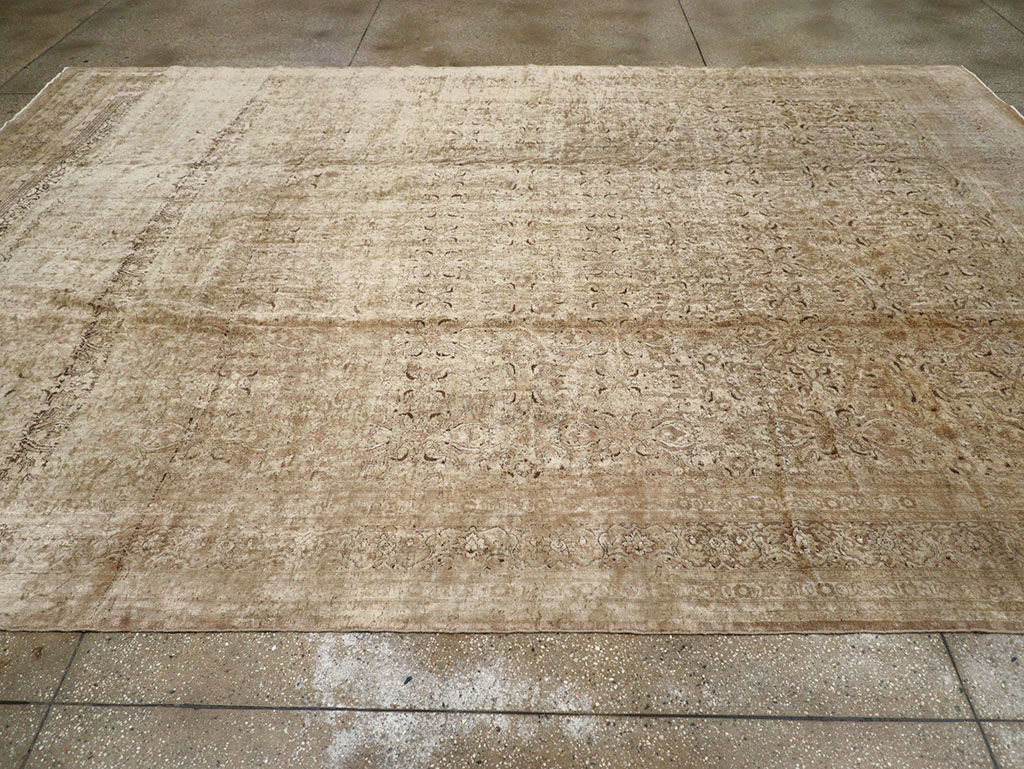 Antique Persian Mashad Carpet, No.17746 - Galerie Shabab