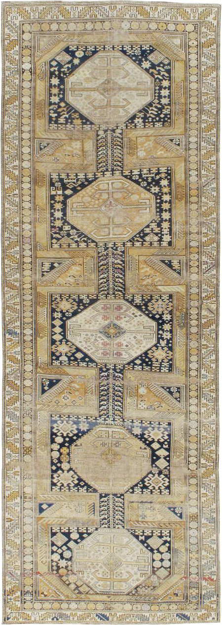 Antique Caucasian Shrivan Rug, No.17747 - Galerie Shabab