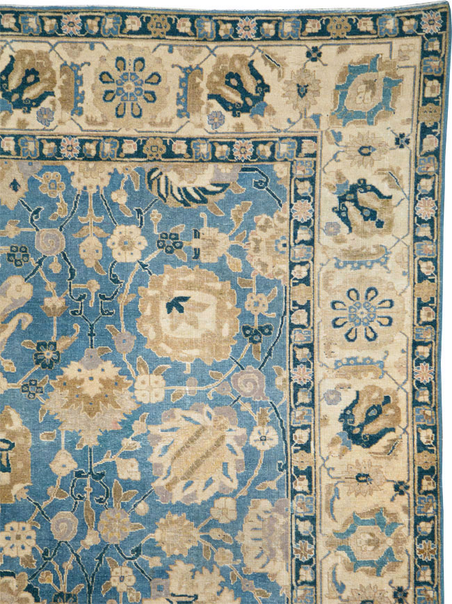 Antique Persian Tabriz Carpet, No.17754 - Galerie Shabab