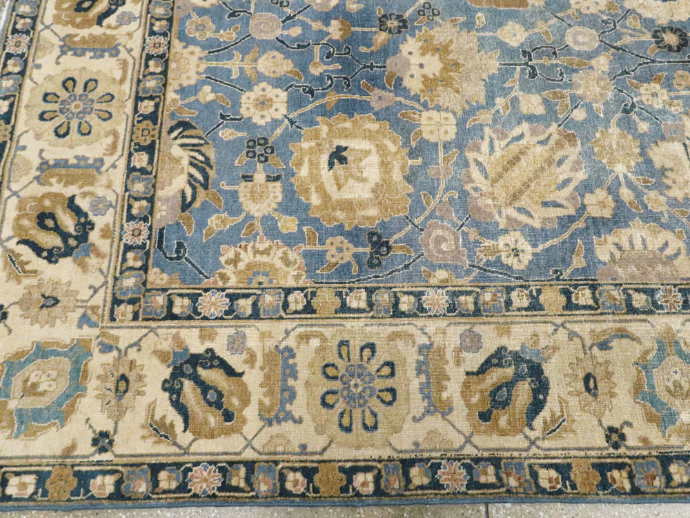 Antique Persian Tabriz Carpet, No.17754 - Galerie Shabab