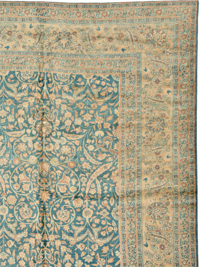 Antique Persian Tabriz Carpet, No.17758 - Galerie Shabab