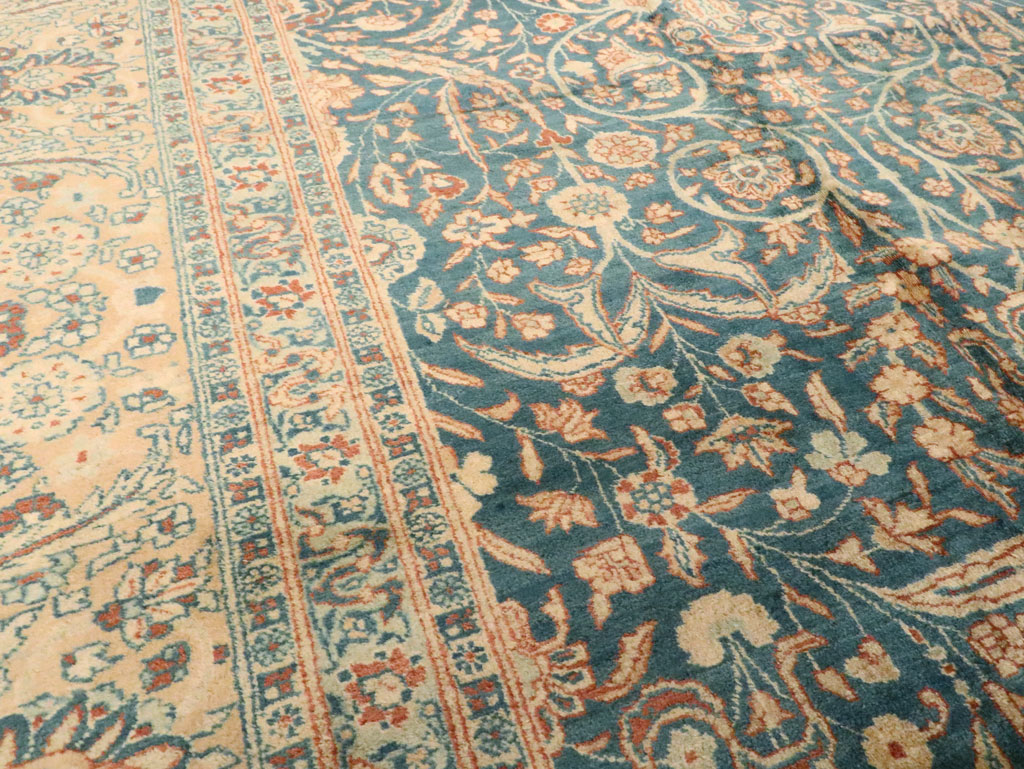 Antique Persian Tabriz Carpet, No.17758 - Galerie Shabab