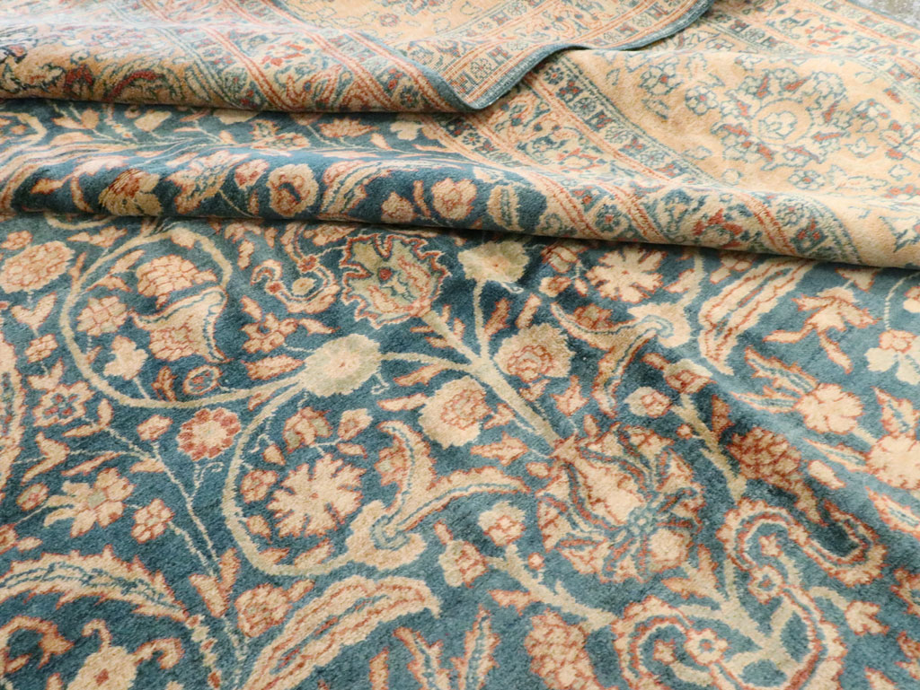 Antique Persian Tabriz Carpet, No.17758 - Galerie Shabab