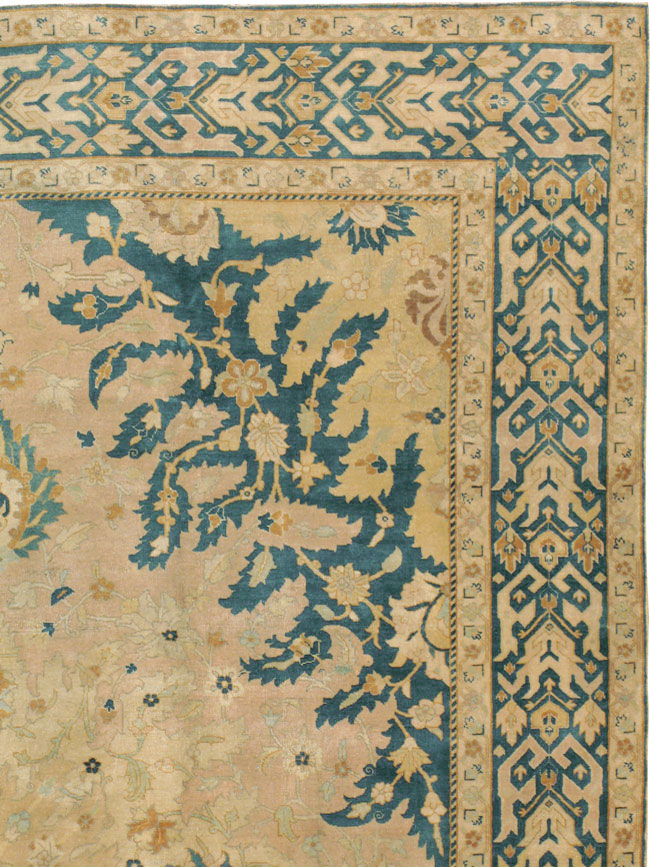 Antique Persian Tabriz Carpet, No.17764 - Galerie Shabab