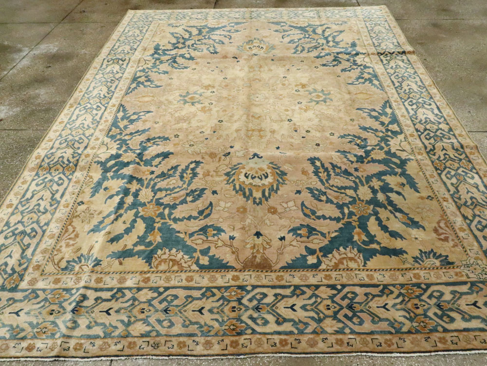 Antique Persian Tabriz Carpet, No.17764 - Galerie Shabab