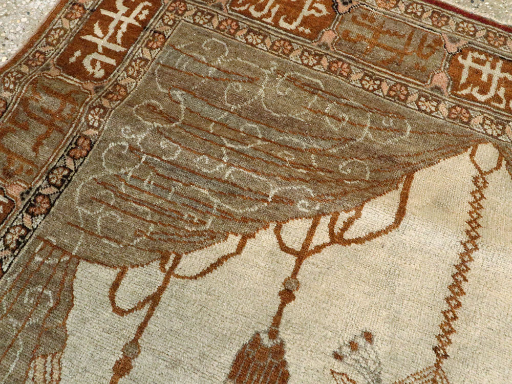 Vintage Persian Tabriz Pictorial Rug, No.17771 - Galerie Shabab