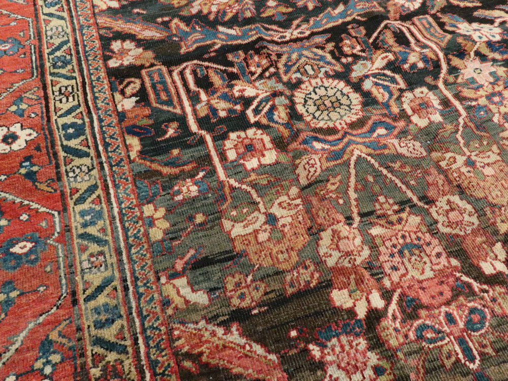 Antique Persian Mahal Carpet, No.17776 - Galerie Shabab