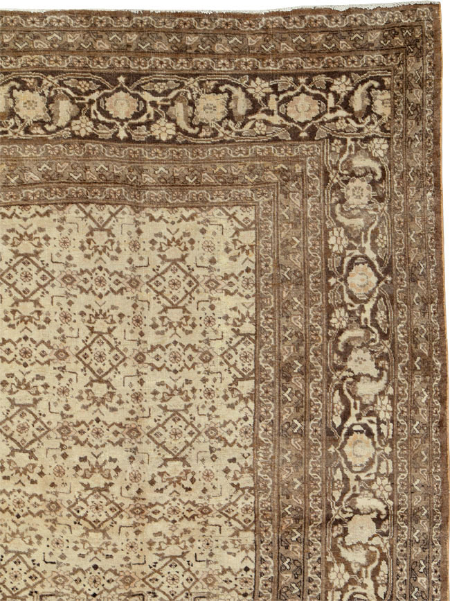 Antique Persian Tabriz Carpet, No.17777 - Galerie Shabab