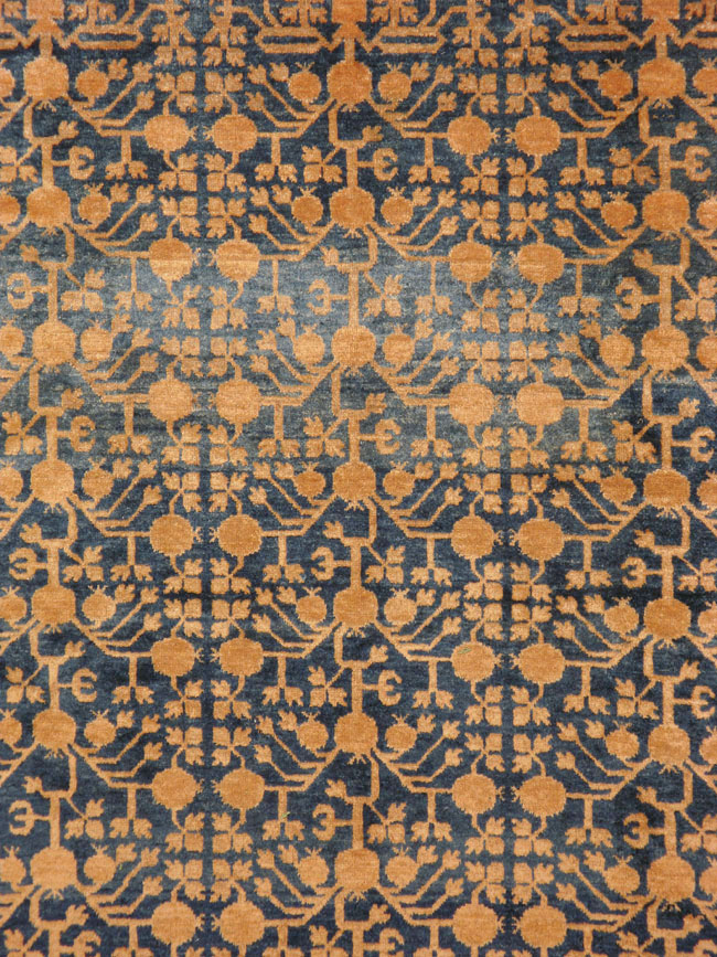 Antique East Turkestan Khotan Carpet, No.17780 - Galerie Shabab