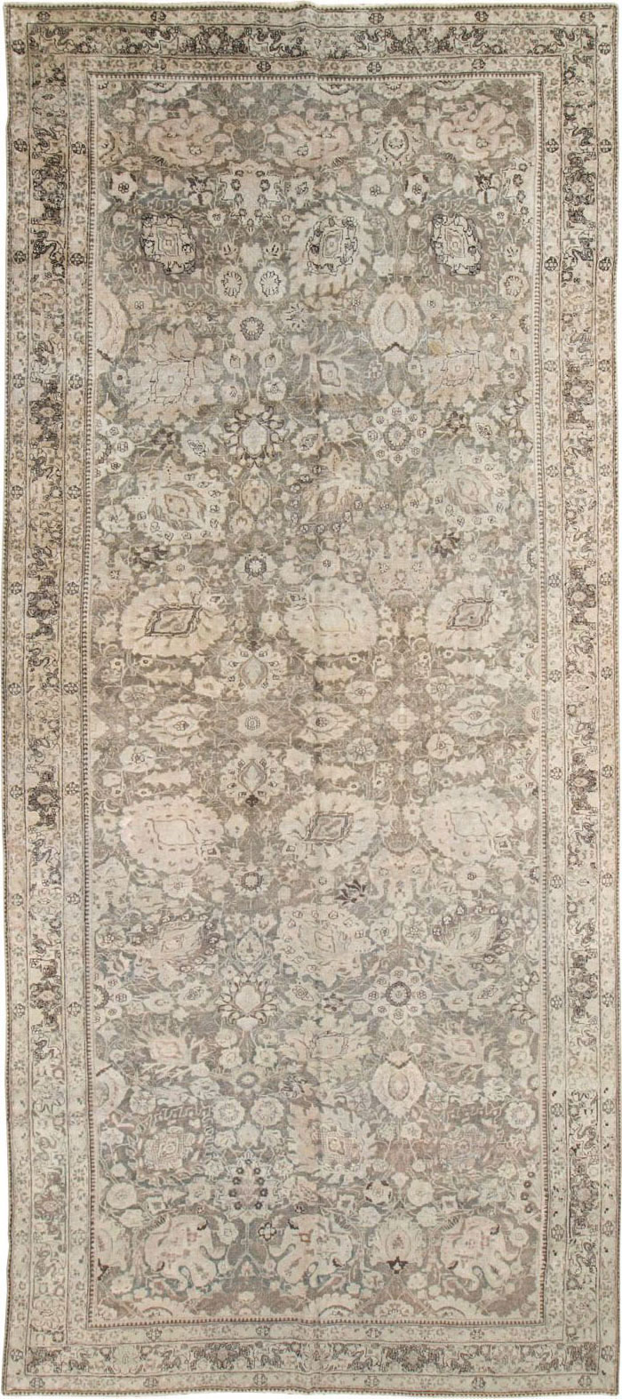 Antique Persian Tabriz Long and Narrow Carpet, No.17782 - Galerie Shabab