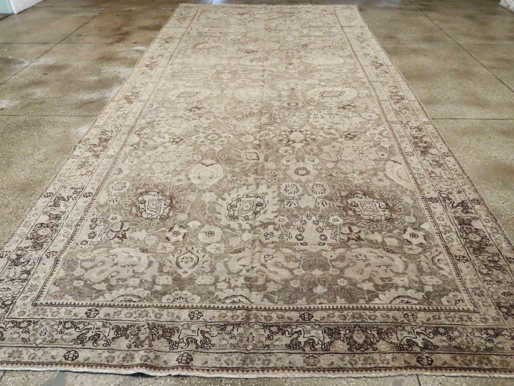 Antique Persian Tabriz Long and Narrow Carpet, No.17782 - Galerie Shabab