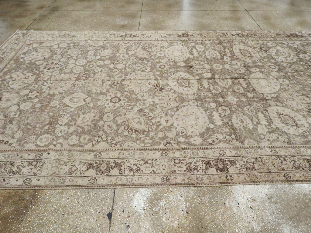 Antique Persian Tabriz Long and Narrow Carpet, No.17782 - Galerie Shabab