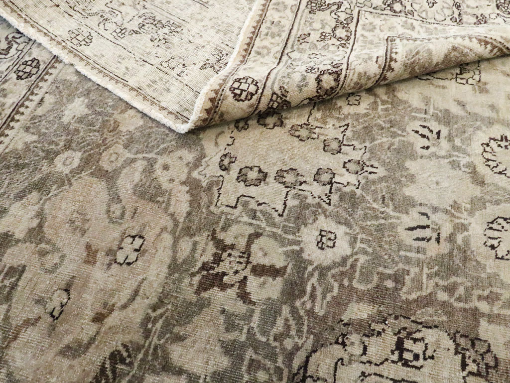 Antique Persian Tabriz Long and Narrow Carpet, No.17782 - Galerie Shabab