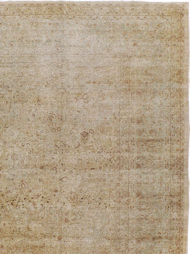 Antique  Persian Mashad Carpet, No.17784 - Galerie Shabab