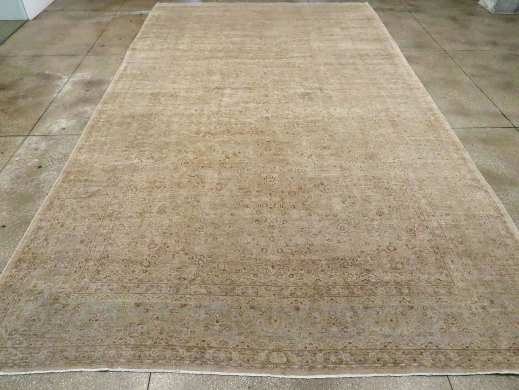 Antique  Persian Mashad Carpet, No.17784 - Galerie Shabab