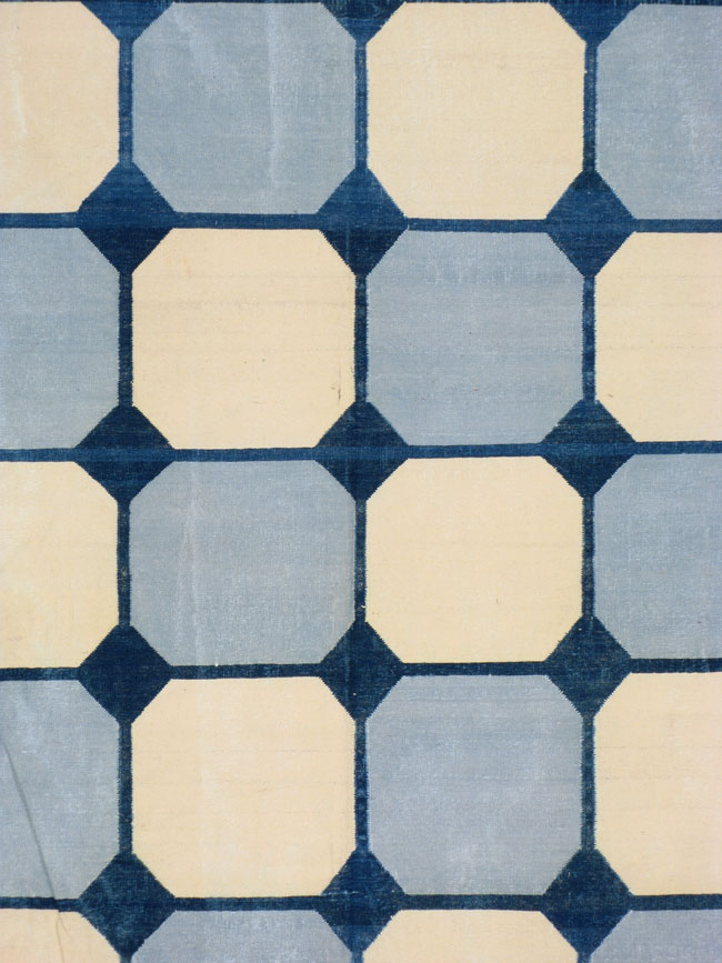 Vintage Indian Flat-weave Dhurrie, No.17814 - Galerie Shabab