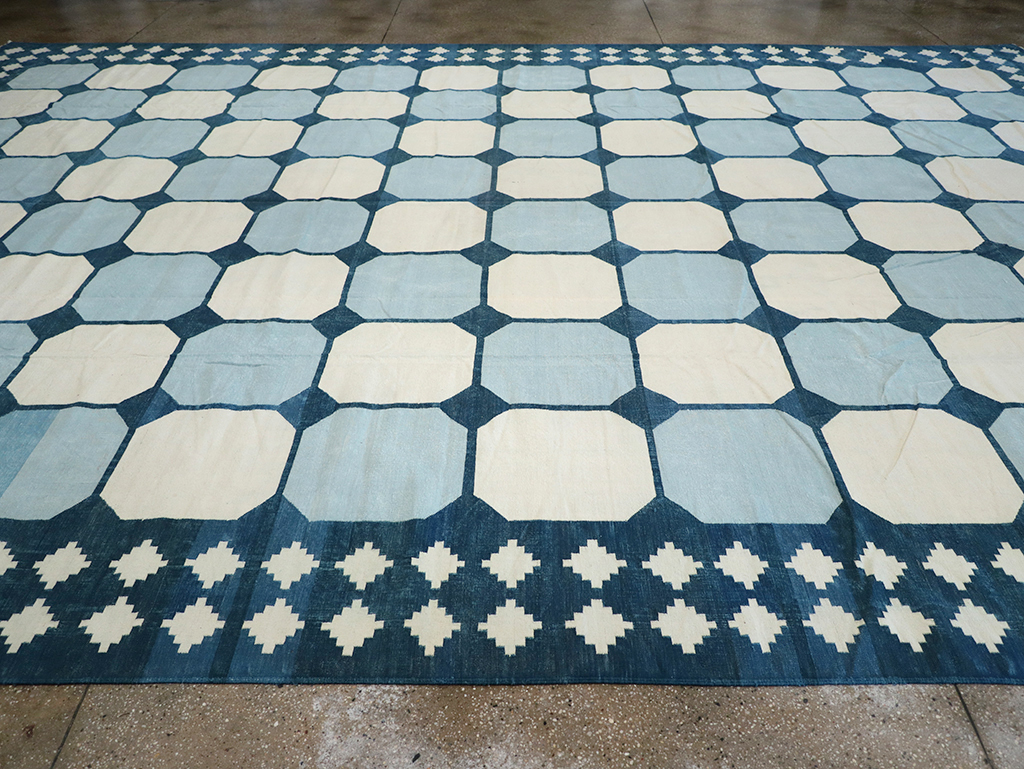 Vintage Indian Flatweave Kilim Dhurrie, No.17815 - Galerie Shabab