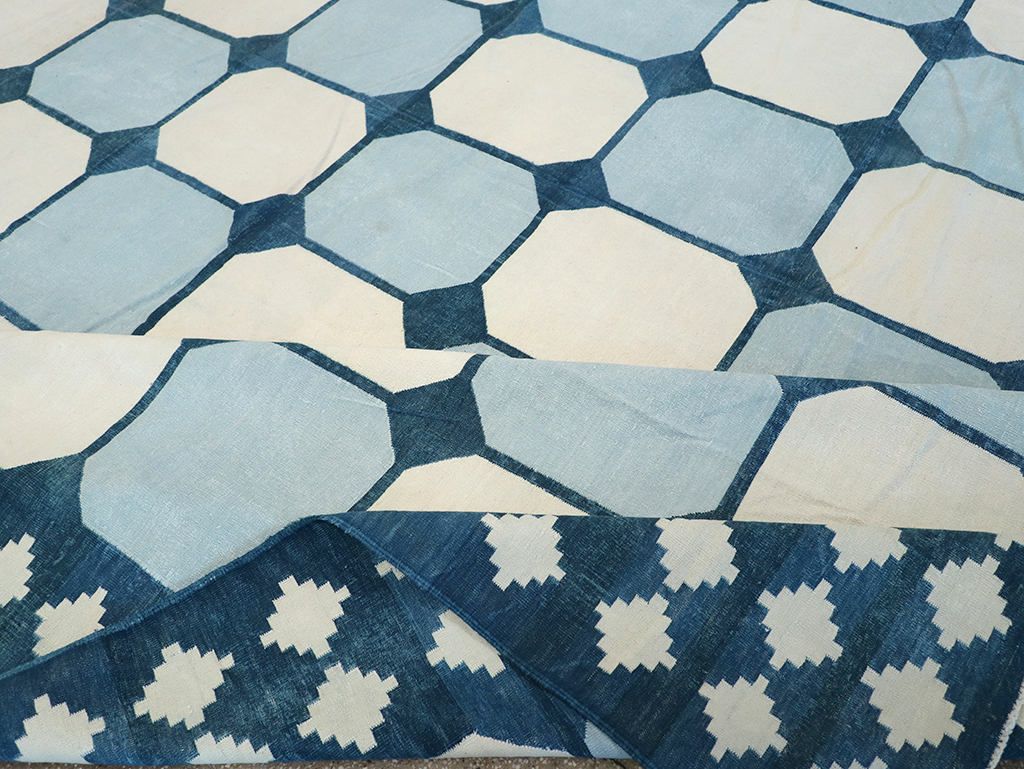 Vintage Indian Flatweave Kilim Dhurrie, No.17815 - Galerie Shabab