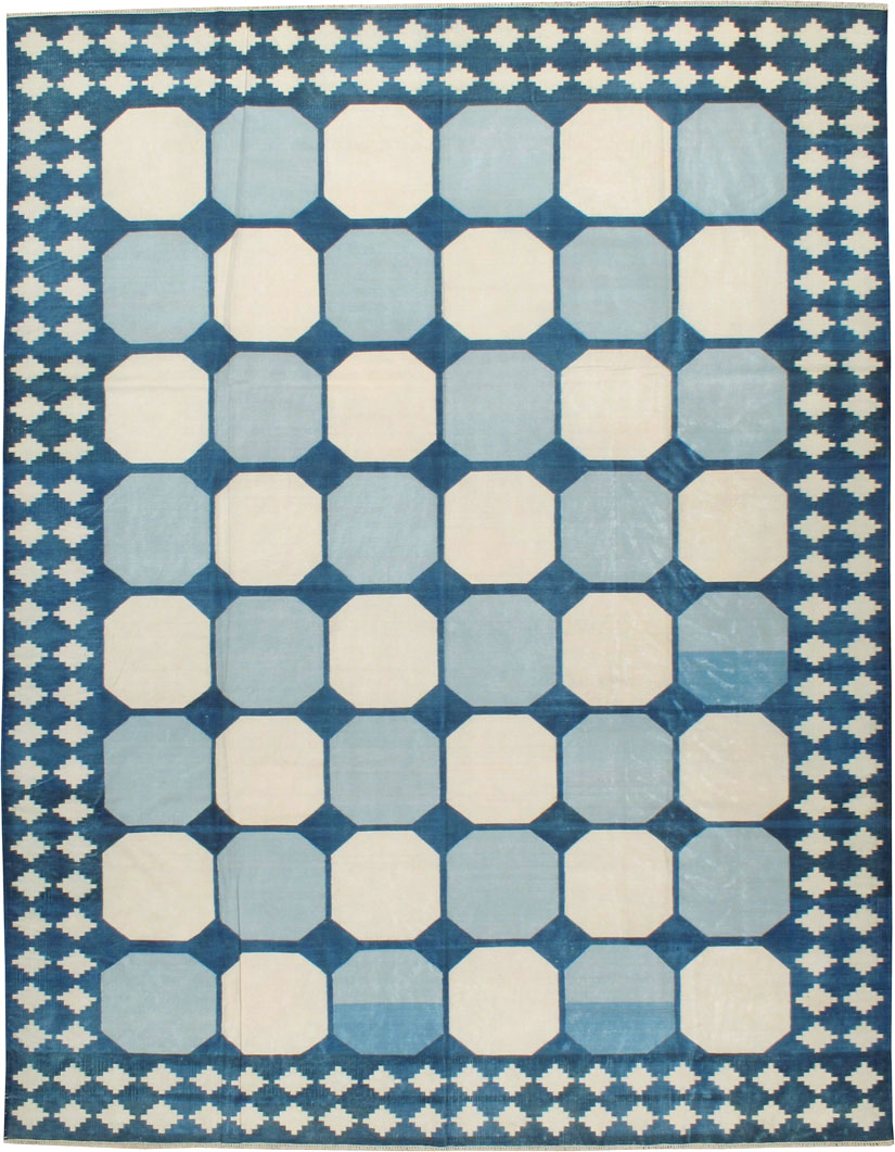 Vintage Indian Flat-weave Dhurrie, No.17816 - Galerie Shabab